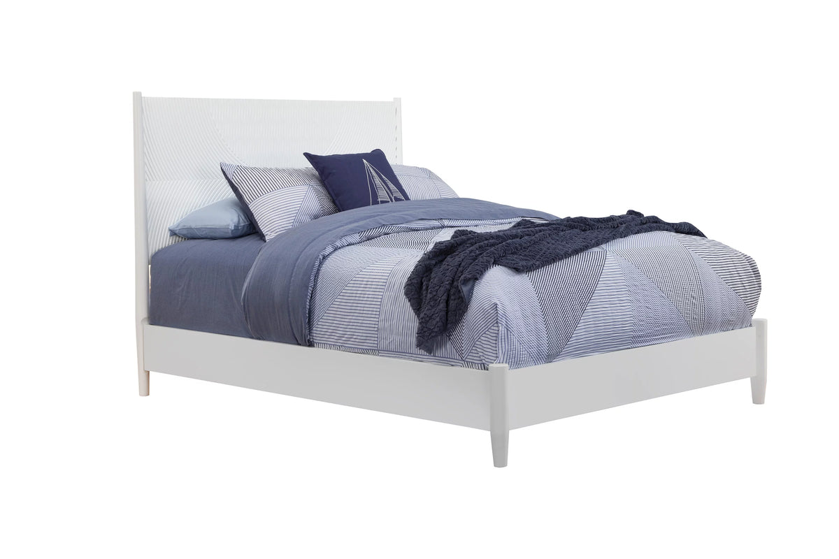 King Wood Panel Bed in White X732302