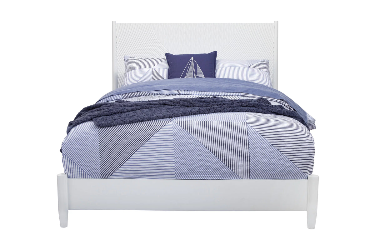 King Wood Panel Bed in White X732302