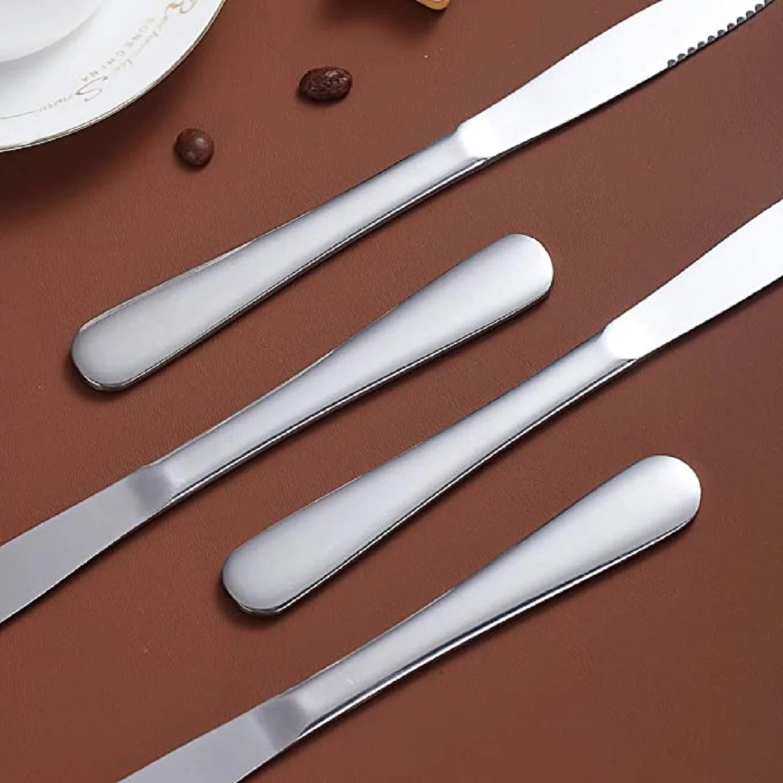 Set of 8 Stainless Steel Serrated Steak Knife Set J7303