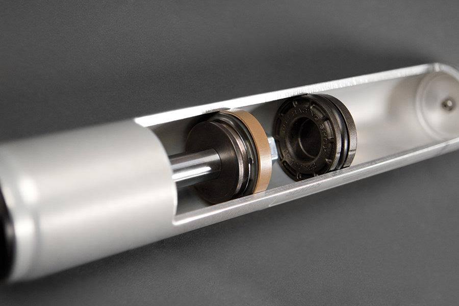 Fox 985-24-028 Performance Series 2.0 Smooth Body IFP Shock O939
