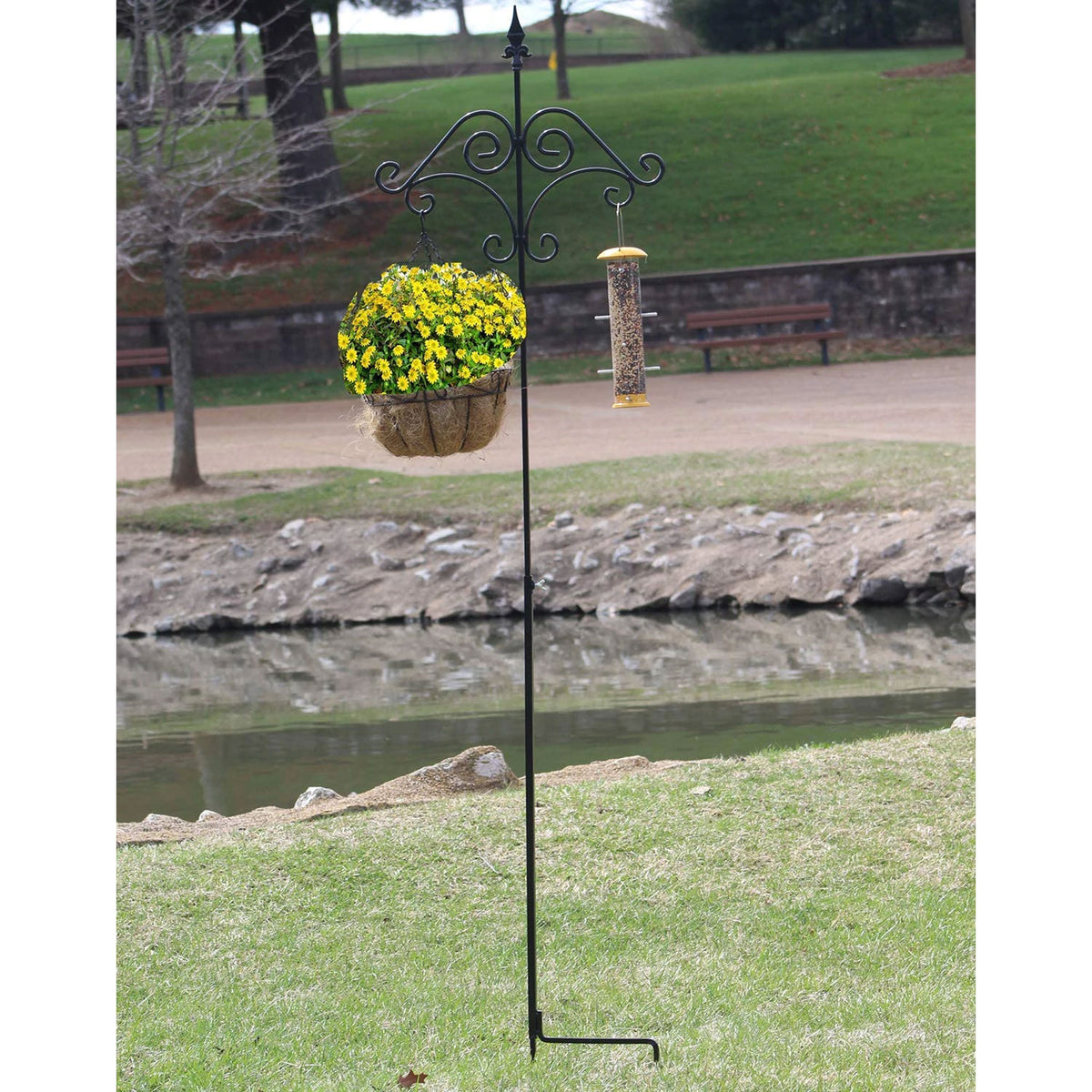 91 Inch Steel Ground Stake Plant Hanger P8556